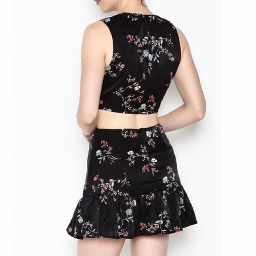 Honey Punch Black Floral Cutout Dress - Picture 2 of 6